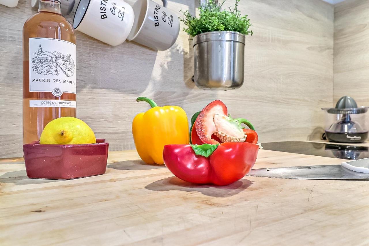 Appart Cosy Terrasse Gare De Nimes Apartment Екстериор снимка