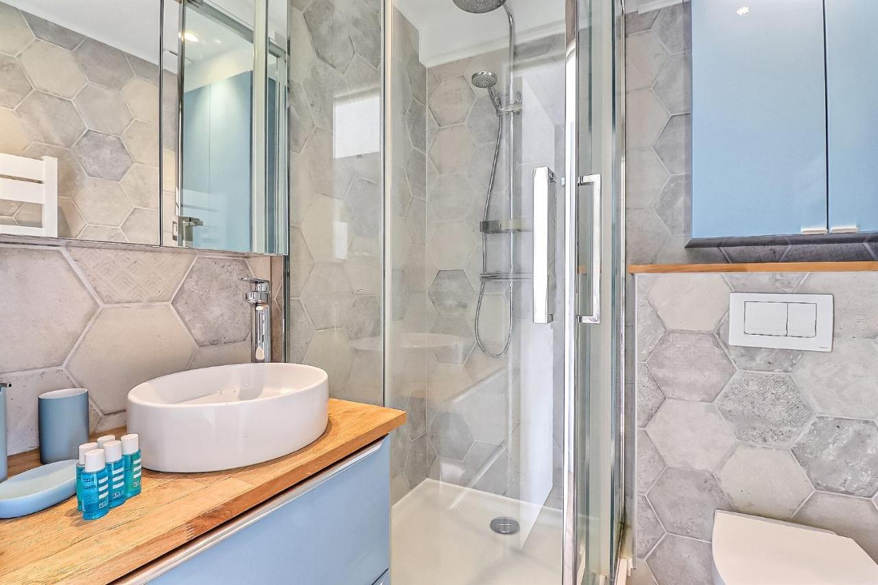 Appart Cosy Terrasse Gare De Nimes Apartment Екстериор снимка